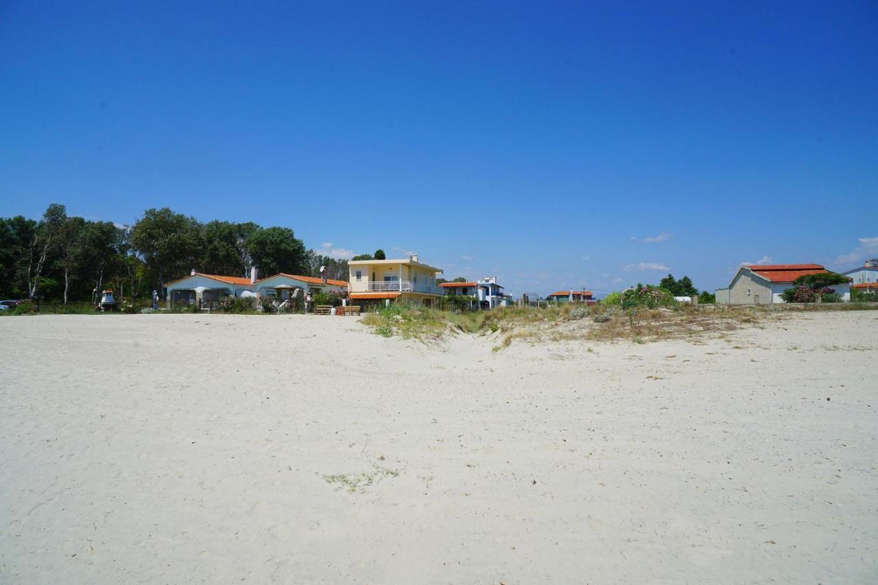 Dolphins House Villa Paralia Avdhiron Exterior photo